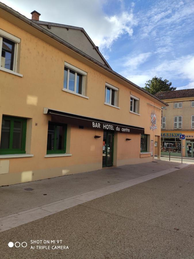 Bar Hotel Du Centre Montrevel-en-Bresse Exterior foto